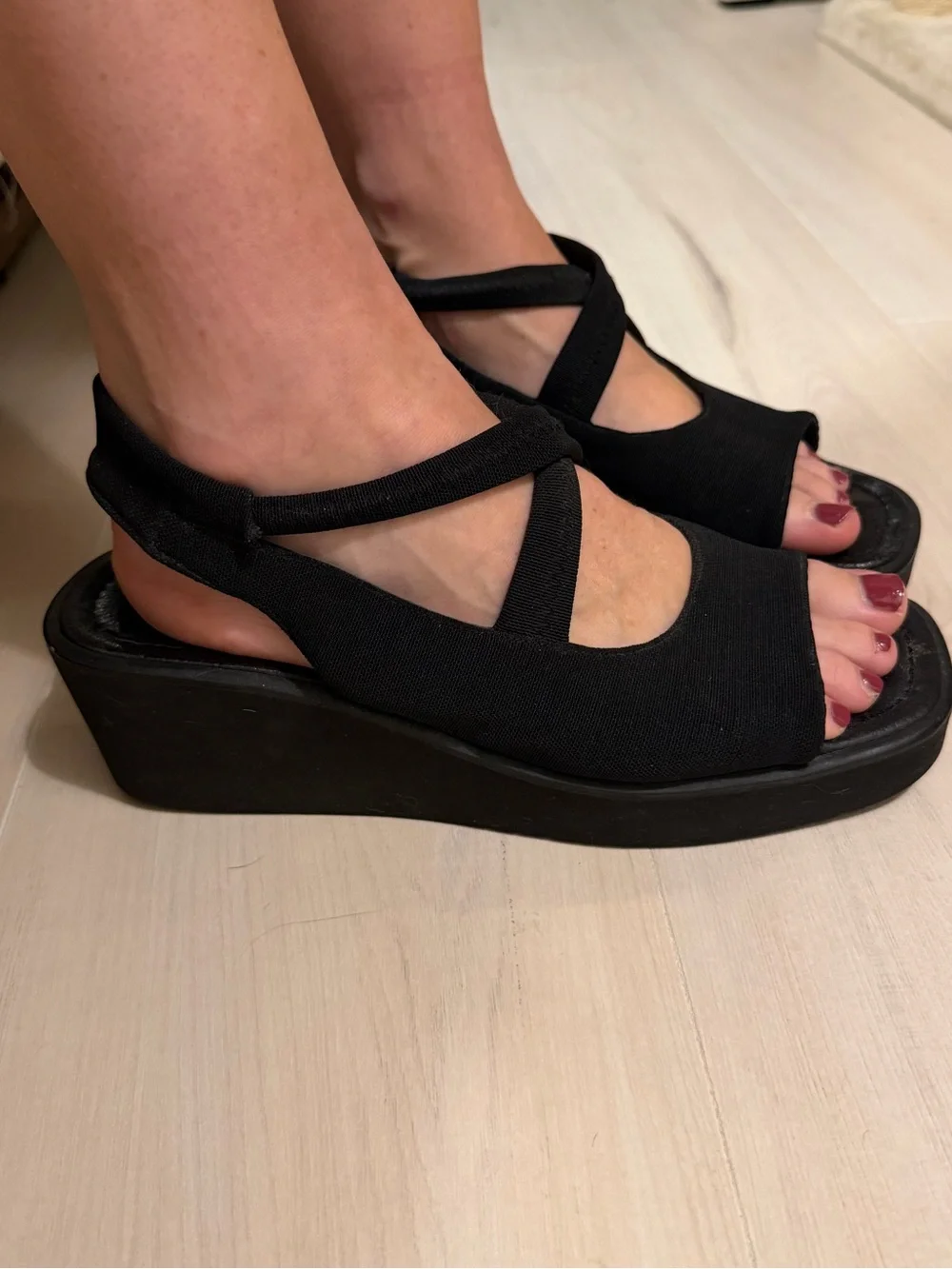 Vintage Black Heel Sandal Strappy